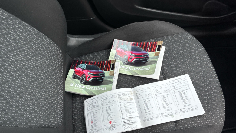 Vauxhall Crossland 1.2 Griffin 5dr Petrol Hatchback